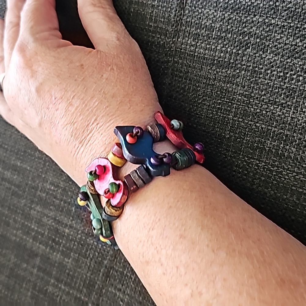 Bright Wooden Beaded Stretch Bracelet B